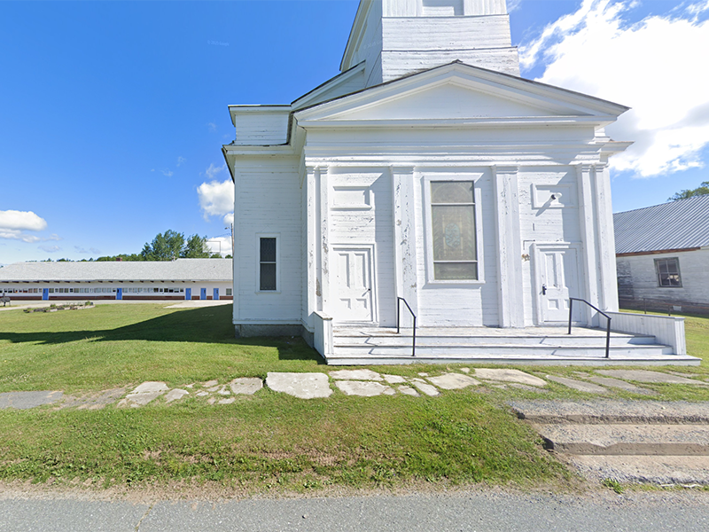 Lunenburg Congregational Meeting House building photo, Lunenburg, Vt